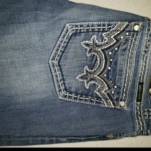 Miss Me 30, straight cut